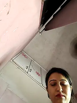 Snapshot of Angel_rani2 chatting on March 8, 9:40 pm Angel rani2 online show from March 8, 9:40 pm