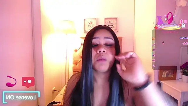 Nahom1  online show from October 28, 11:07 pm