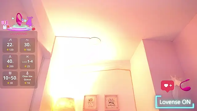 Nahom1  online show from November 11, 9:15 pm