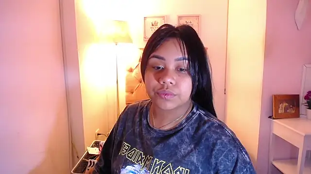 Nahom1  online show from November 13, 9:58 pm