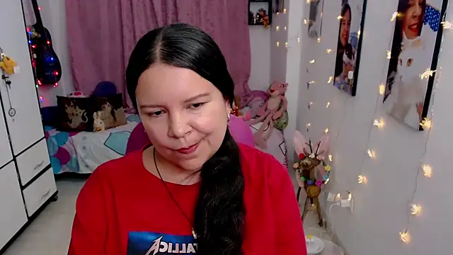 Snapshot of claryssa_ chatting on May 9, 6:18 am claryssa online show from May 9, 6:18 am
