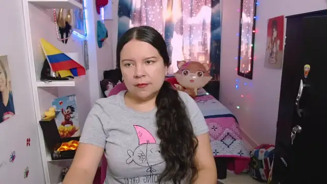 Snapshot of claryssa_ chatting on July 25, 4:48 pm claryssa online show from July 25, 4:48 pm