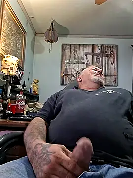 bigdoog8 online show from July 8, 1:32 am