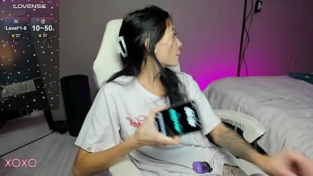 Snapshot of Mariella_Adamss chatting on September 24, 1:47 pm Mariella Adamss online show from September 24, 1:47 pm