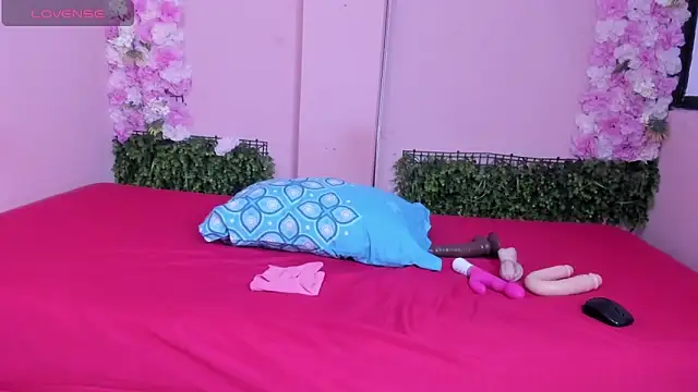 grandmother milf online show from October 4, 8:07 pm