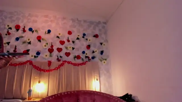 samara smithh online show from February 28, 5:37 pm