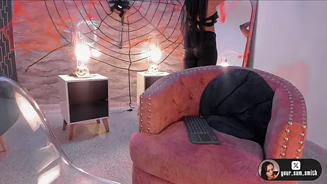 samara smithh online show from October 31, 11:44 am