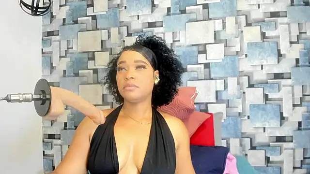 Snapshot of angel_dthroatt chatting on May 4, 12:12 pm angel dthroatt online show from May 4, 12:12 pm