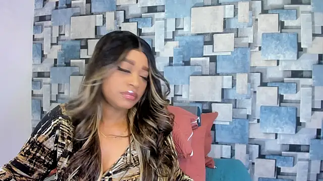 Snapshot of angel_dthroatt chatting on June 5, 12:11 pm angel dthroatt online show from June 5, 12:11 pm