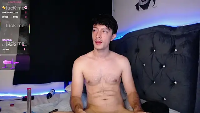 Snapshot of henry_diiaz chatting on September 28, 7:36 am henry diiaz online show from September 28, 7:36 am