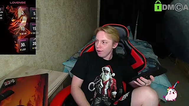 Alexis Gordon online show from October 30, 8:09 pm