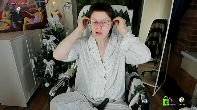 Melissa Wells online show from December 21, 4:03 pm