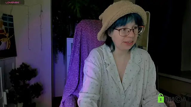 Snapshot of Melissa_Wells chatting on May 6, 9:53 pm Melissa Wells online show from May 6, 9:53 pm