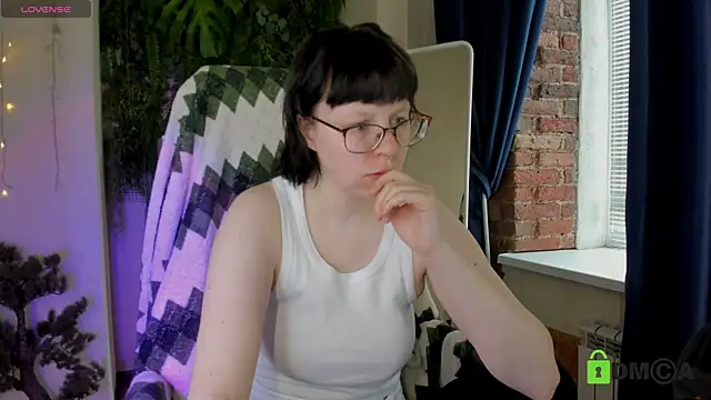 Snapshot of Melissa_Wells chatting on May 27, 3:09 pm Melissa Wells online show from May 27, 3:09 pm