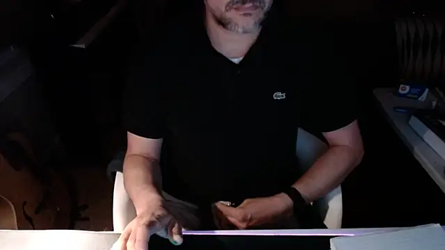 Snapshot of TheBongoBong chatting on March 14, 6:21 am TheBongoBong online show from March 14, 6:21 am