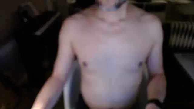 Snapshot of TheBongoBong chatting on March 23, 2:37 am TheBongoBong online show from March 23, 2:37 am