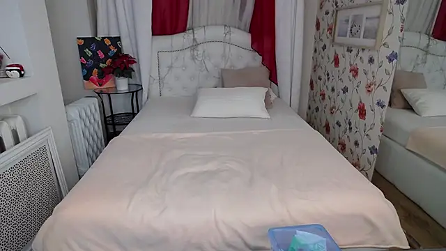 Snapshot of AmiHotGranny chatting on January 12, 12:55 pm AmiHotGranny online show from January 12, 12:55 pm