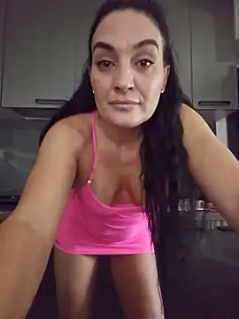 Snapshot of AnaFoxxy chatting on June 12, 1:32 pm AnaFoxxy online show from June 12, 1:32 pm