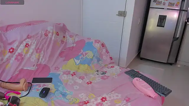 kimmysantoo online show from June 2, 8:38 am