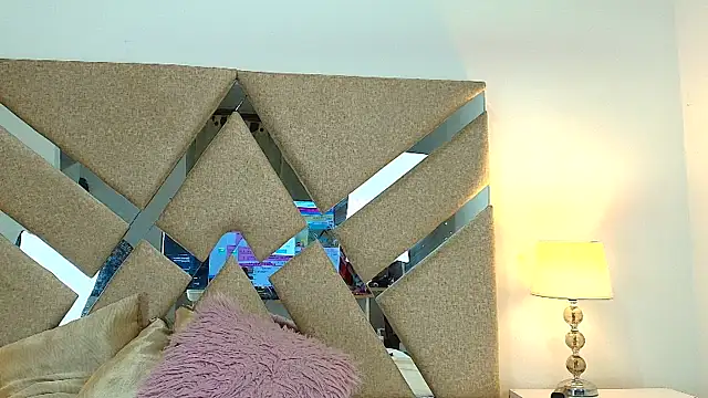 IsabellMendez  online show from January 7, 10:12 pm