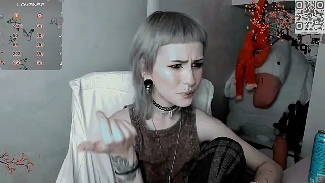 say mary online show from November 12, 5:13 pm