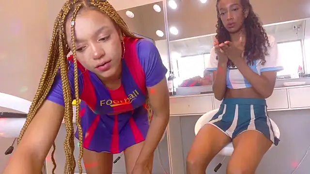 Snapshot of chocolatecrememia chatting on March 7, 8:39 pm chocolatecrememia online show from March 7, 8:39 pm