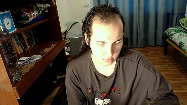 Snapshot of EvaMiron chatting on January 26, 4:41 am EvaMiron online show from January 26, 4:41 am