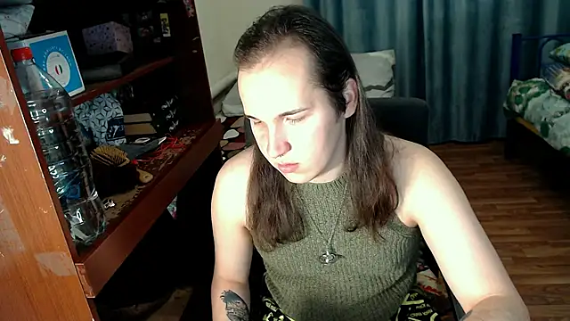 Snapshot of EvaMiron chatting on February 24, 5:42 pm EvaMiron online show from February 24, 5:42 pm