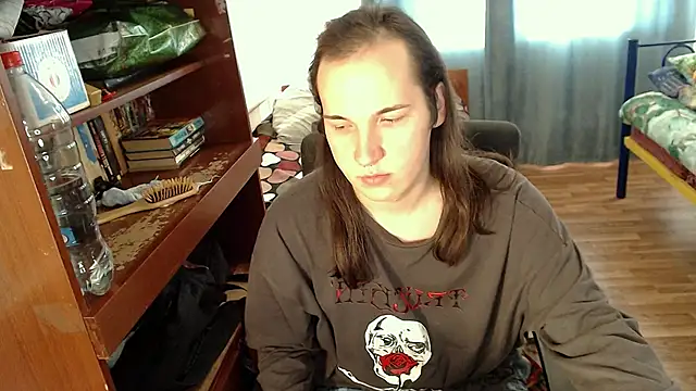 Snapshot of EvaMiron chatting on February 28, 10:52 am EvaMiron online show from February 28, 10:52 am