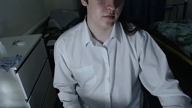 Snapshot of EvaMiron chatting on September 17, 3:03 pm EvaMiron online show from September 17, 3:03 pm