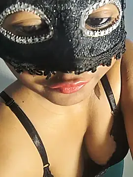 Snapshot of FANTASY_QUEEN_07 chatting on May 29, 2:31 am FANTASY QUEEN 07 online show from May 29, 2:31 am