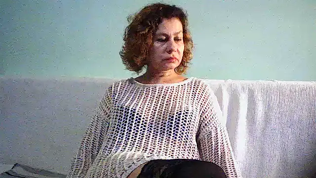 Snapshot of Mat_Elenore chatting on November 6, 6:03 am Mat Elenore online show from November 6, 6:03 am