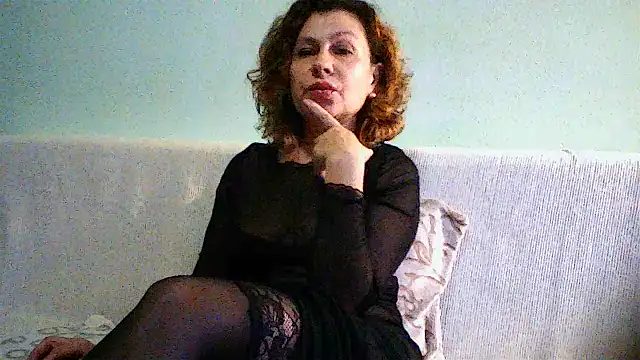 Snapshot of Mat_Elenore chatting on November 16, 6:52 am Mat Elenore online show from November 16, 6:52 am