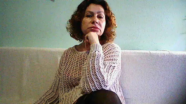 Snapshot of Mat_Elenore chatting on November 26, 6:03 am Mat Elenore online show from November 26, 6:03 am