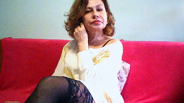 Snapshot of Mat_Elenore chatting on December 16, 7:13 am Mat Elenore online show from December 16, 7:13 am