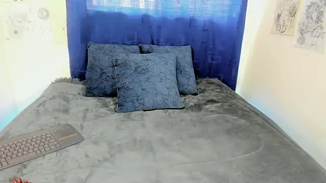 Keket Smitth online show from September 29, 8:46 pm