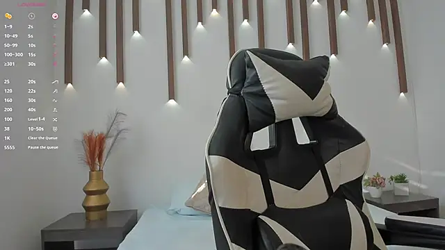 megan cooper28 online show from November 8, 12:16 pm