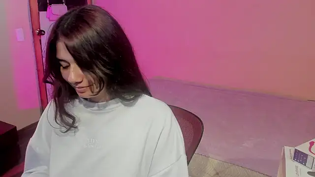 Snapshot of Amywhitexxxd chatting on January 14, 5:30 am Amywhitexxxd online show from January 14, 5:30 am