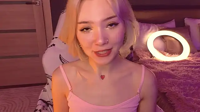 SandraBoyl online show from February 4, 4:15 am