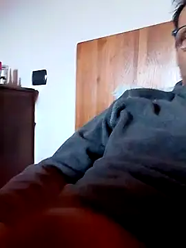 Snapshot of Anastasio33 chatting on December 23, 2:28 pm Anastasio33 online show from December 23, 2:28 pm