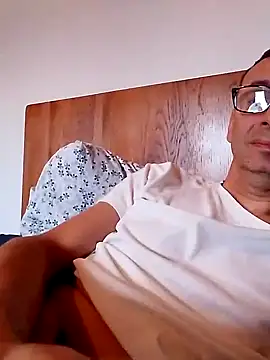 Snapshot of Anastasio33 chatting on September 27, 5:34 am Anastasio33 online show from September 27, 5:34 am