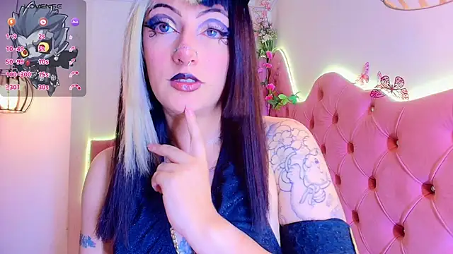 Snapshot of Candy_morgan412 chatting on May 15, 12:45 pm Candy morgan412 online show from May 15, 12:45 pm