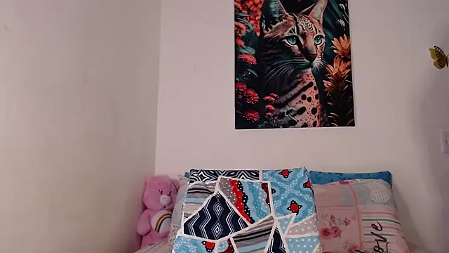 Snapshot of SINDYC chatting on February 28, 2:20 pm SINDYC online show from February 28, 2:20 pm