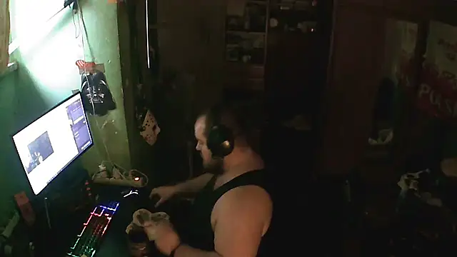 Snapshot of perversalus chatting on January 11, 8:33 am perversalus online show from January 11, 8:33 am