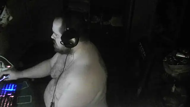 Snapshot of perversalus chatting on January 24, 8:54 pm perversalus online show from January 24, 8:54 pm