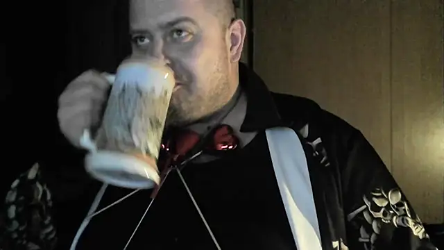 Snapshot of perversalus chatting on February 8, 9:04 pm perversalus online show from February 8, 9:04 pm