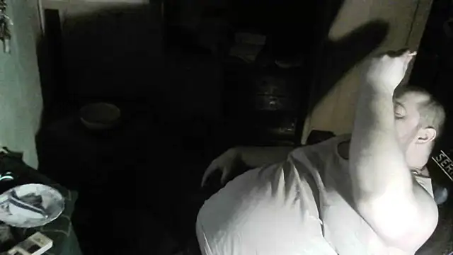 Snapshot of perversalus chatting on February 25, 6:42 pm perversalus online show from February 25, 6:42 pm