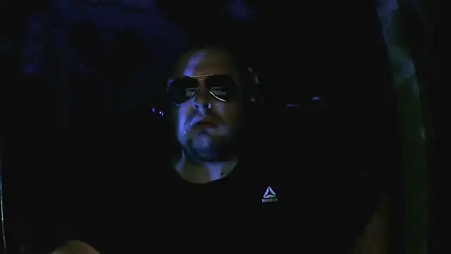 perversalus online show from December 14, 12:16 am