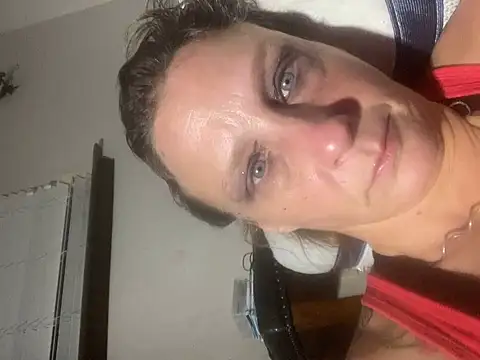 Everlyrose27 online show from December 8, 7:26 am