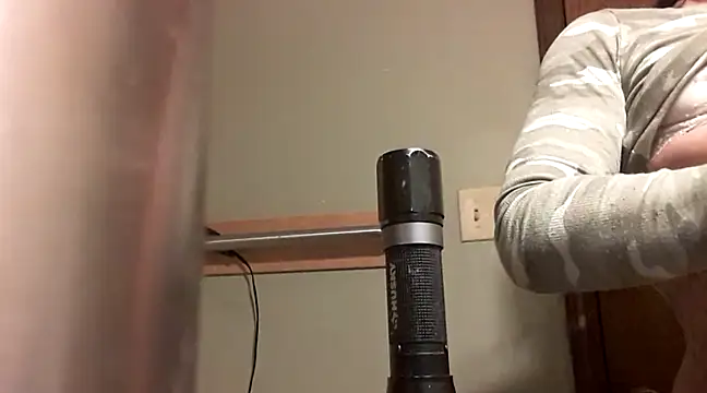 Everlyrose27 online show from January 12, 8:46 am